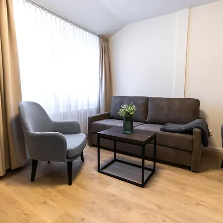 Hotel Am Haus 1 9